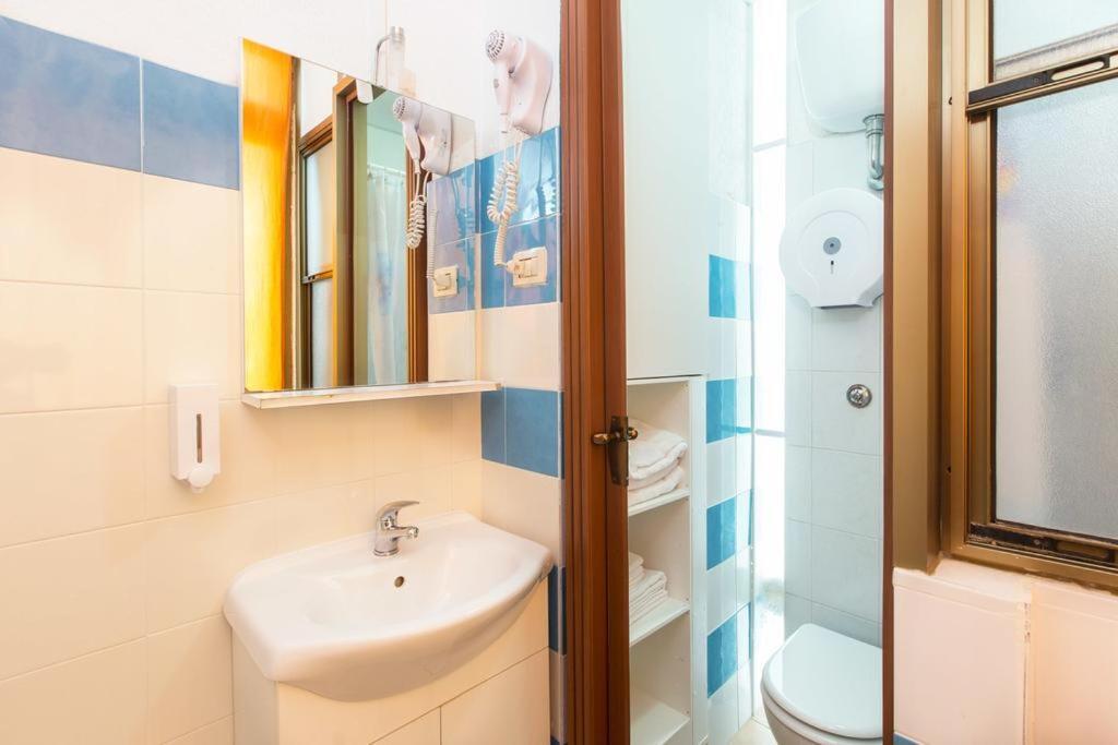 Affittacamere Aiosardegna Cagliari Ngoại thất bức ảnh